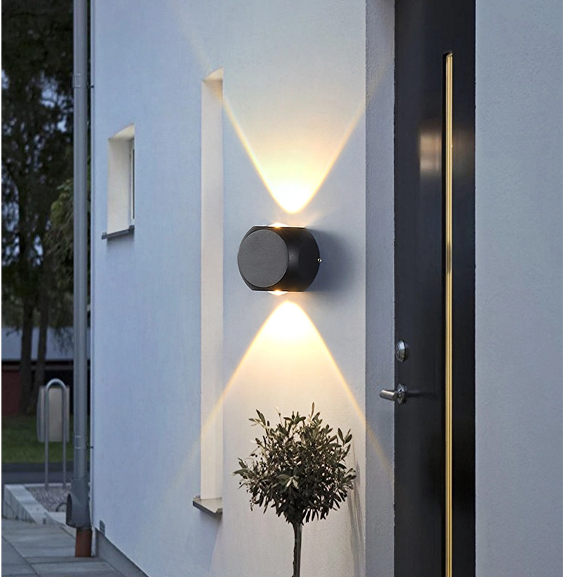 Почему местные бренды освещения в Южной Америке дороже импортных?