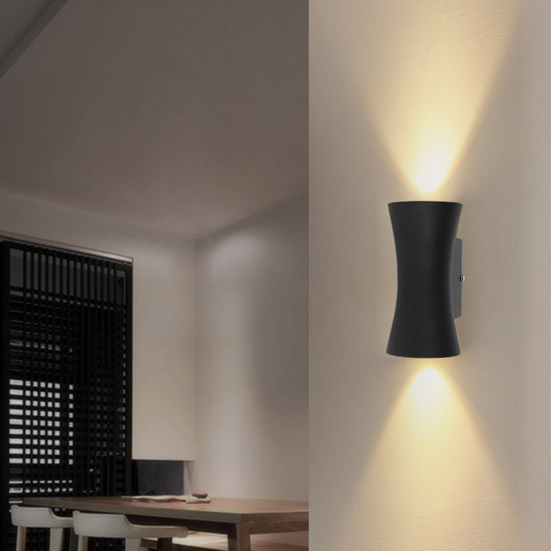 Đ&egrave;n led treo tường ngo&agrave;i trời IP44 LBD4760-10