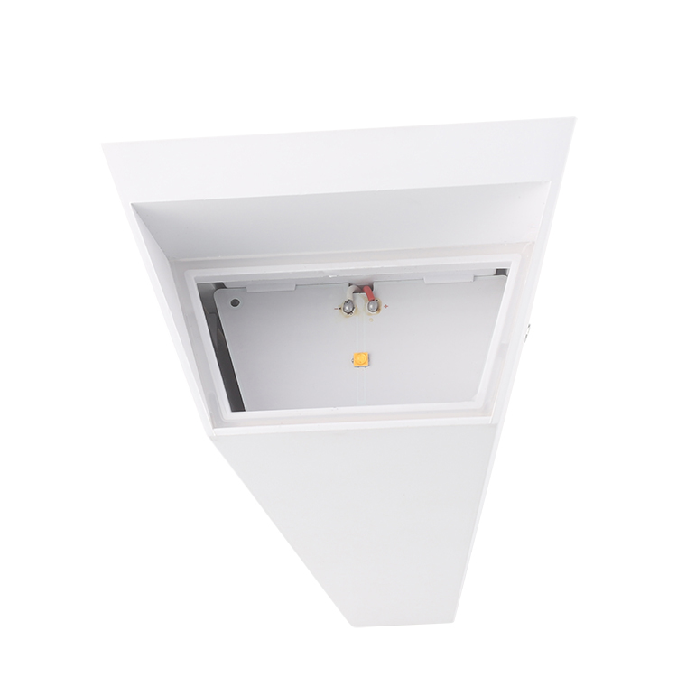 Oteshen High Quality High Lumen LED Wall Lamp Cover PC Material With Competitive Price IP65 Waterproof LED Wall Light