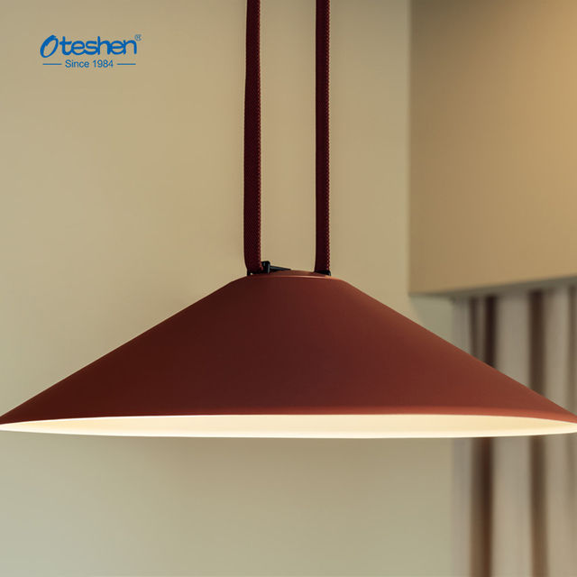 Lampada a sospensione a binario magnetico flessibile con paralume conico, lampada da pranzo a LED a sospensione regolabile in alluminio opaco - Oteshen LRX1114S-12 LRX1114-12