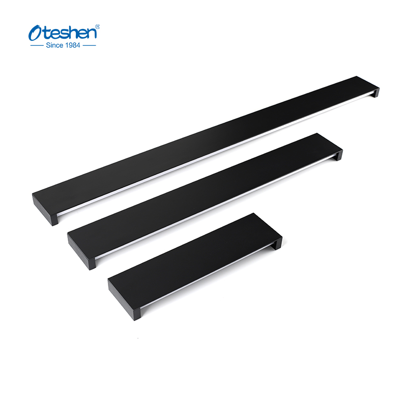 Applique murale LED lin&eacute;aire en aluminium 10 W-60 W 3CCT IP65, longue applique murale verticale ext&eacute;rieure Oteshen LBD5530-10 / LBD5560-20 / LBD5590-30 / LBD55120-40 / LBD55150-50 / LBD55180-60